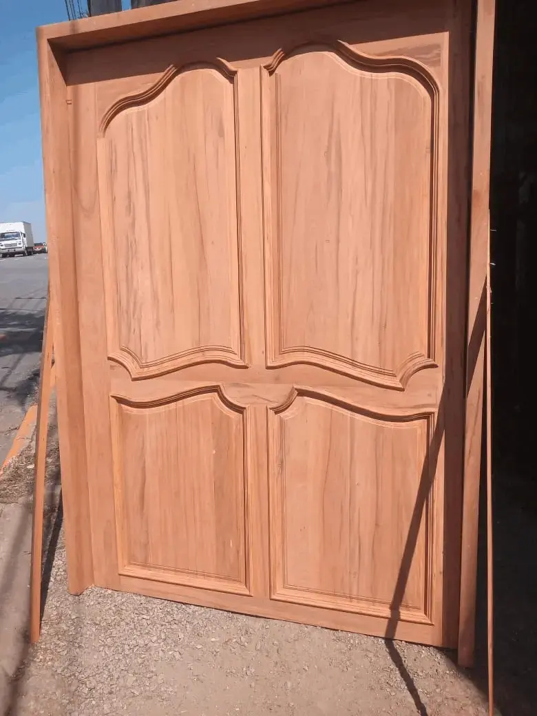 Portas de madeira